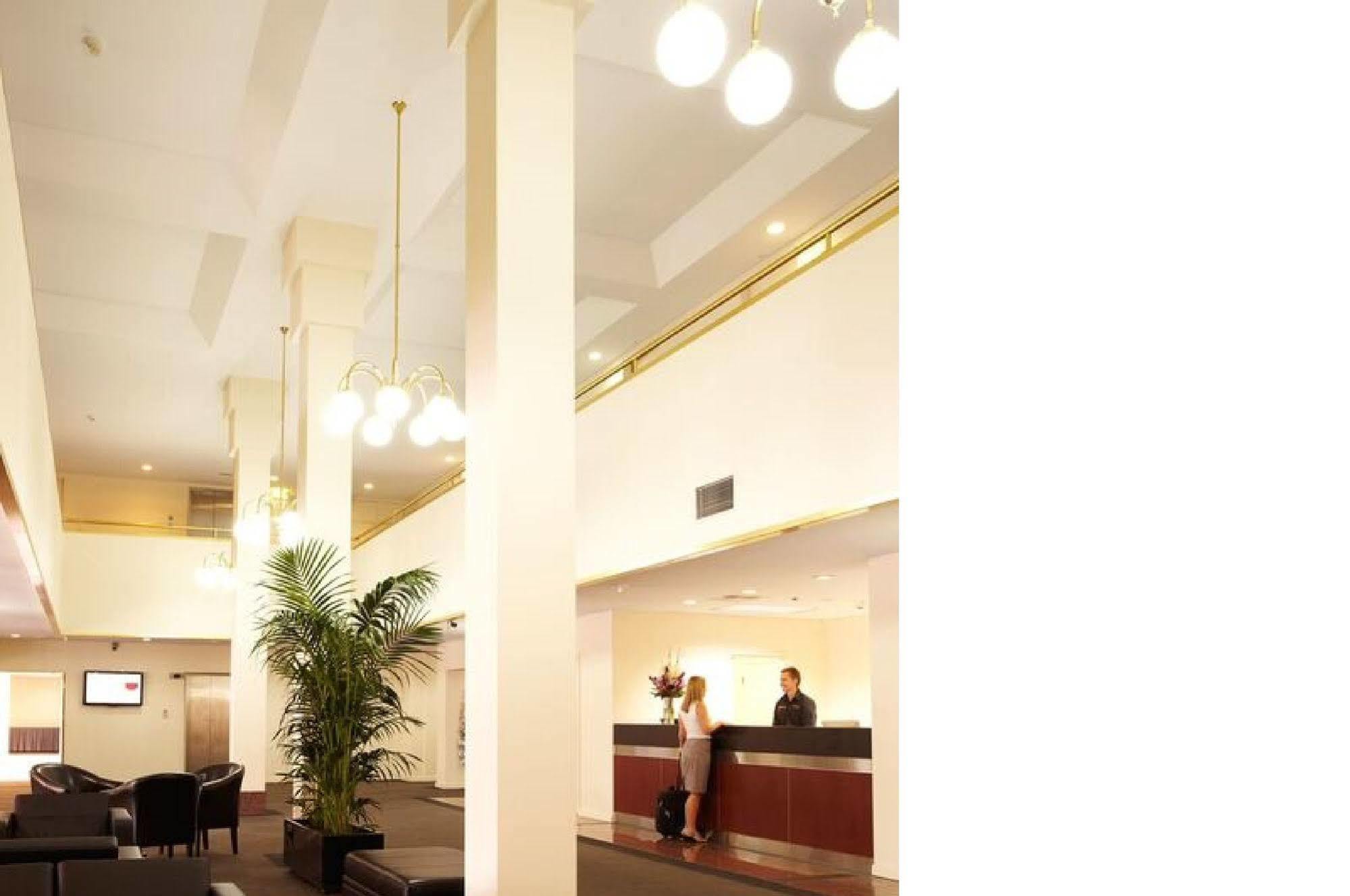 Comfort Hotel Adelaide Meridien North Adelaide Exteriör bild